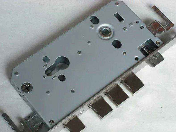 道孚24小时上门开锁公司